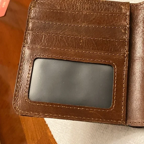 PATRICIA NASH. Vintage Map Print Wallet. Leather is so soft! Beautiful details. - Picture 5 of 12